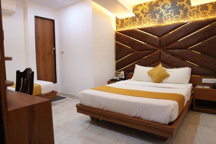 Room 42 of 68