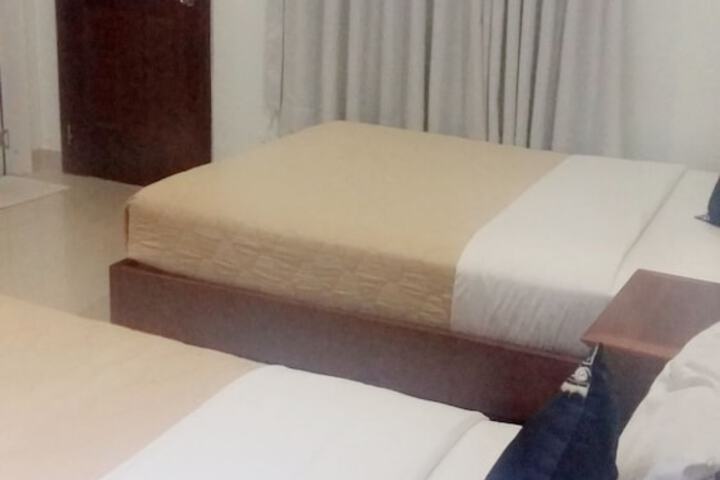 Room 17 of 31
