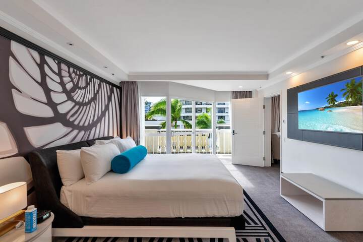 Room 46 of 148