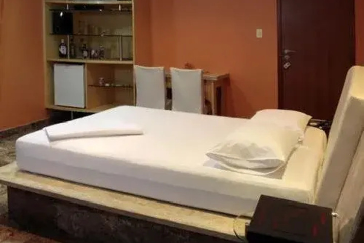 Hipnose Motel