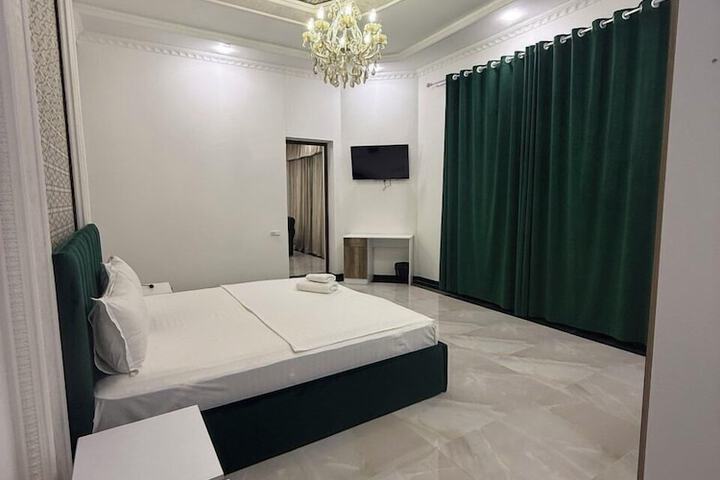 Room 58 of 107