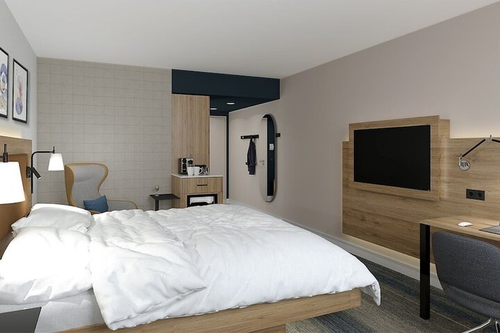 Room 21 of 24