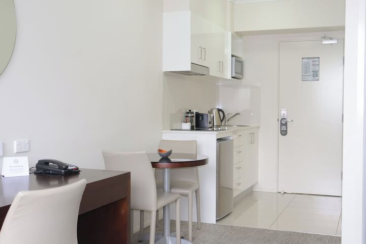 Room 4 of 41