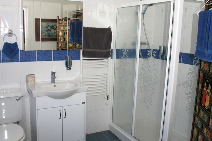 Bathroom Interior Photo