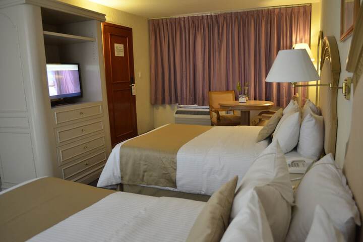 Room 13 of 124
