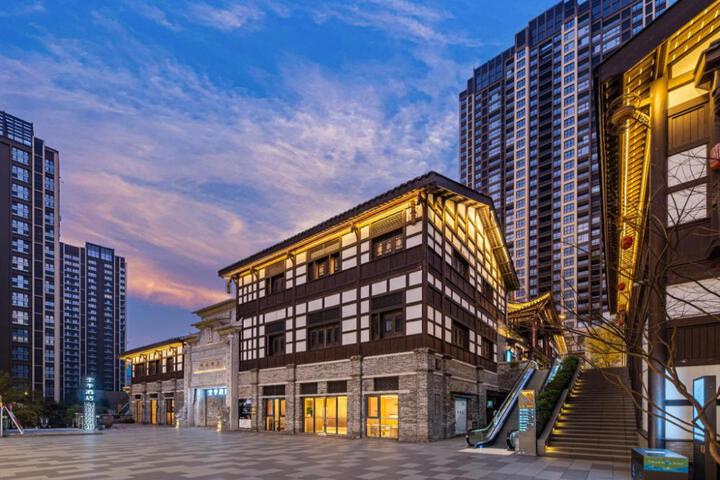 Ji Hotel Chongqing Nanbin Road Changjiahui Danzishi Old Street Hotel