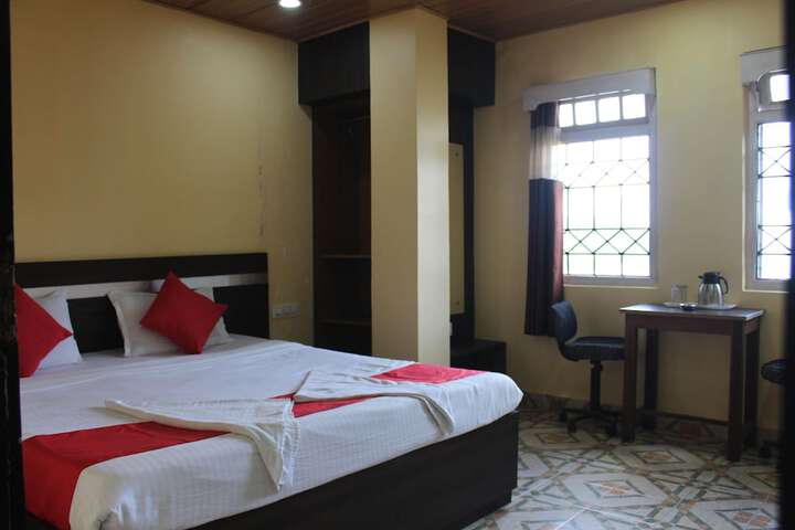 Room 26 of 39