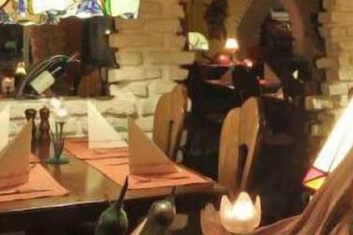 Dining 20 of 24