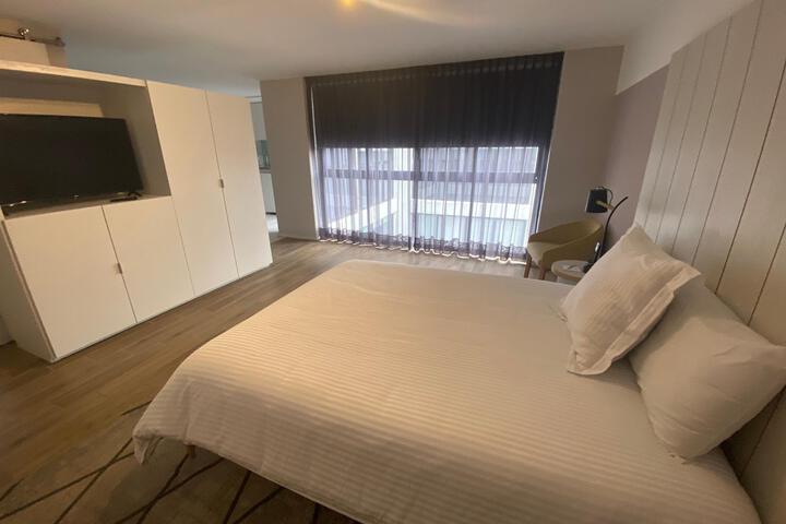 Suite Room