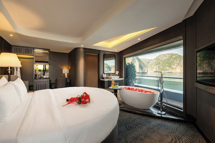Room 4 of 78