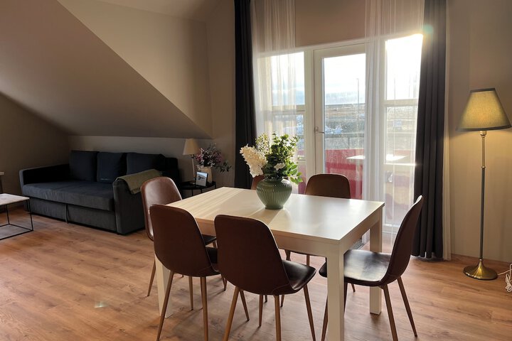 Room 7 of 29
