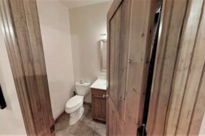 Room 5 of 30