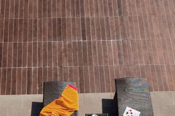 Sundeck 39 of 42