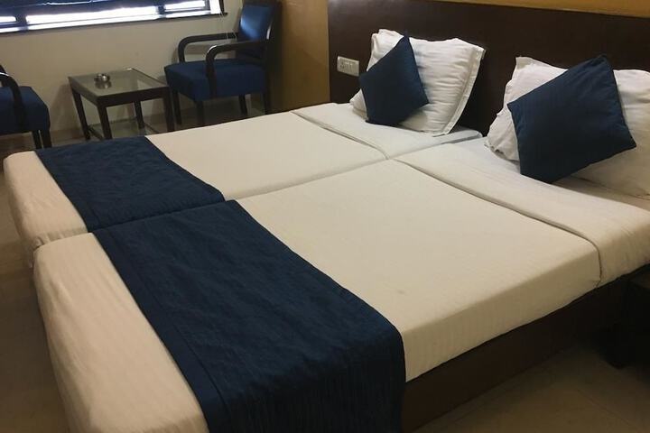 Room 3 of 21