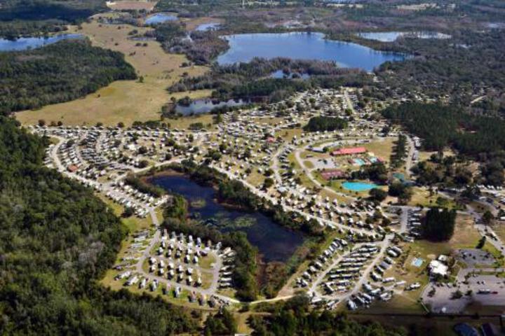 Image of Clerbrook Park Model 2