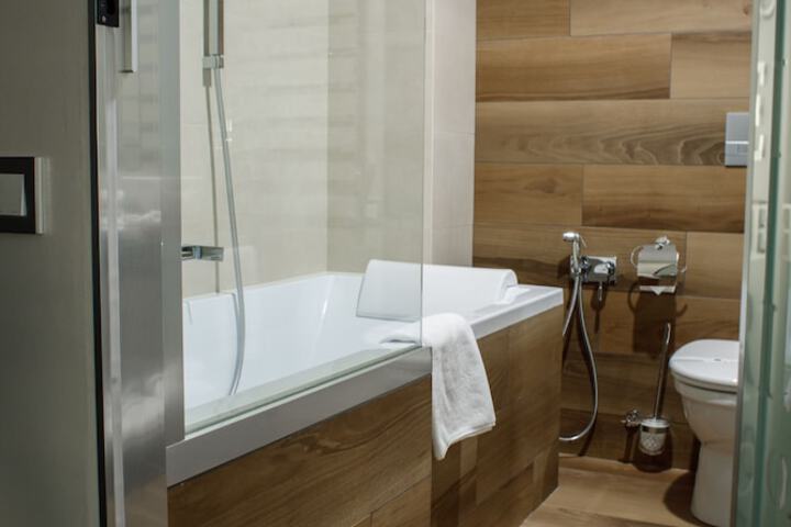 Clean Restrooms