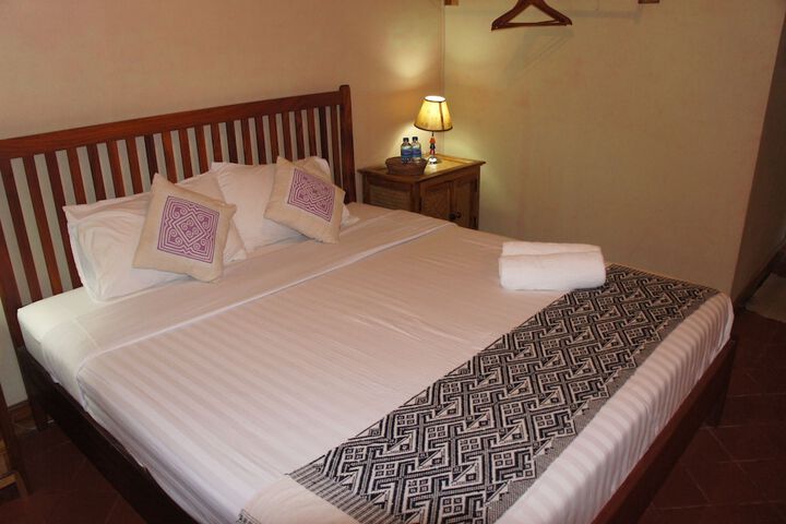 Room 16 of 53