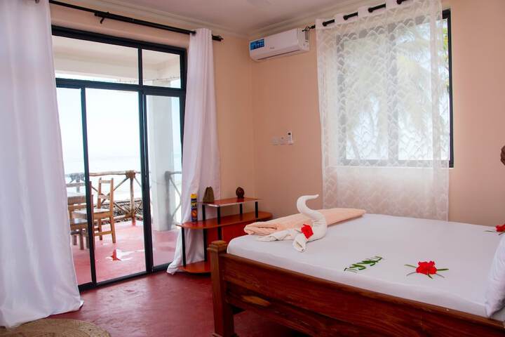 Room 4 of 19