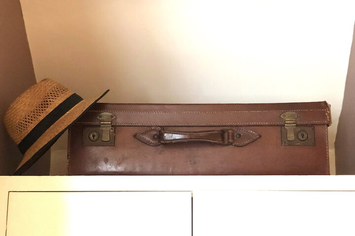 Room 17 of 47
