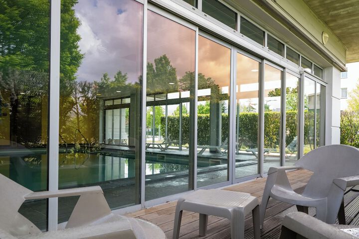 Hotel Pool