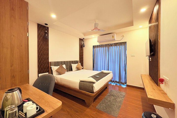 Room 38 of 72