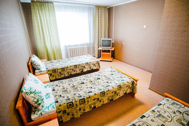 Room 16 of 64