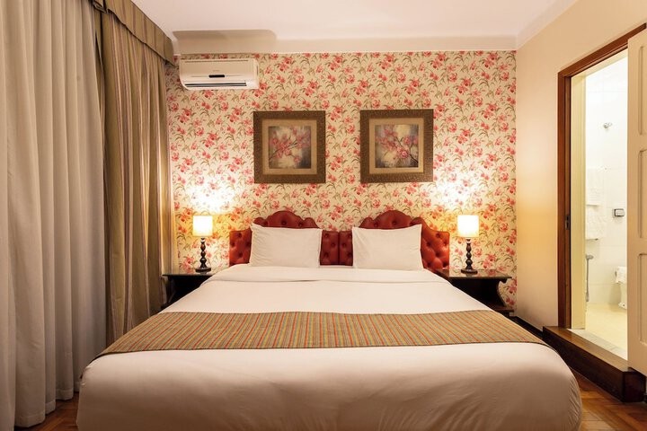 Room 29 of 63