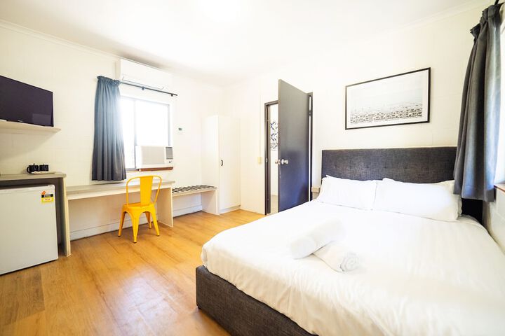 Room 19 of 52