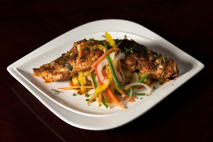 Dining 32 of 52