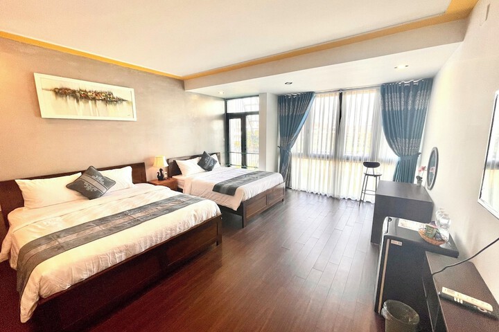 Room 15 of 21