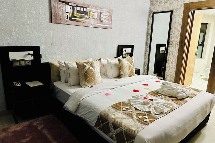 Room 20 of 63