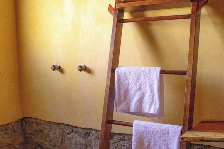 Room 12 of 42