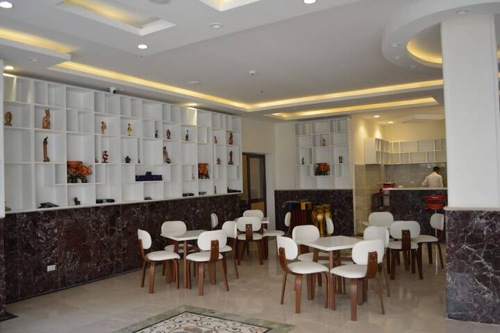 Hotel Interior 10 of 57