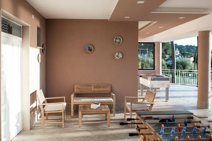 Hotel Interior 3 of 103