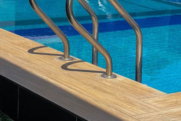 Pool 38 of 51
