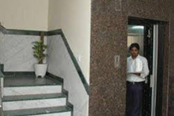 HOTEL VISHESH CONTINENTAL KIRTI NAGAR