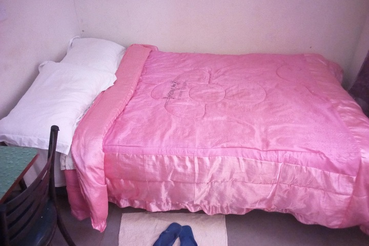 Room 2 of 20