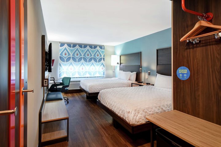1 Queen Hearing Accessible Room (6 of 11)