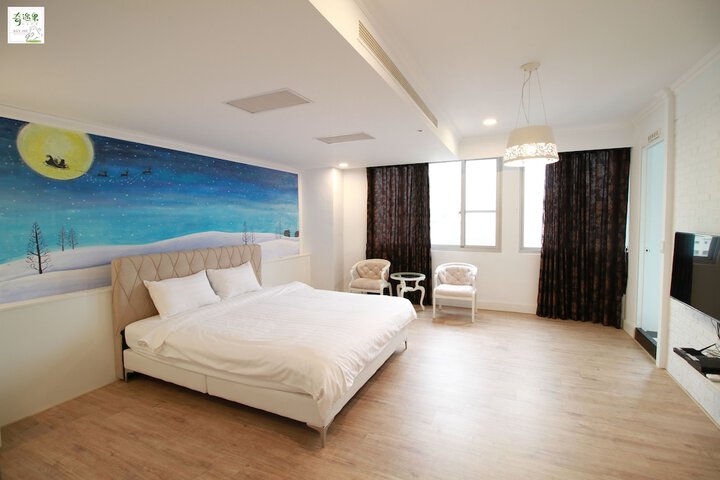 Room 22 of 46
