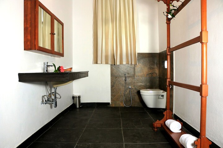 Room 42 of 71