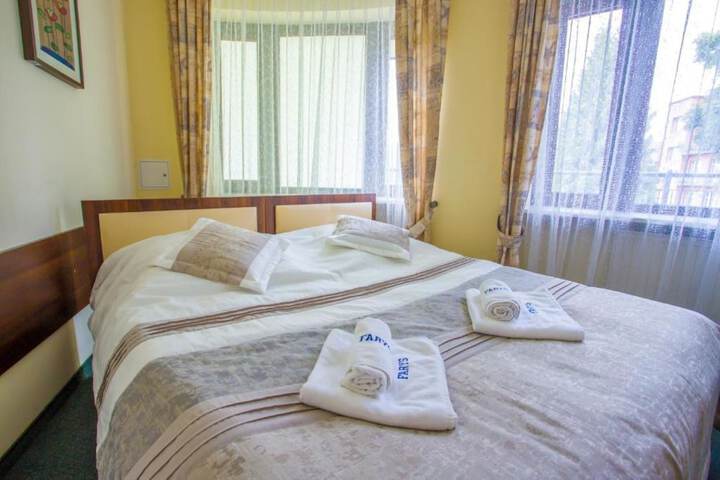 Room 14 of 73