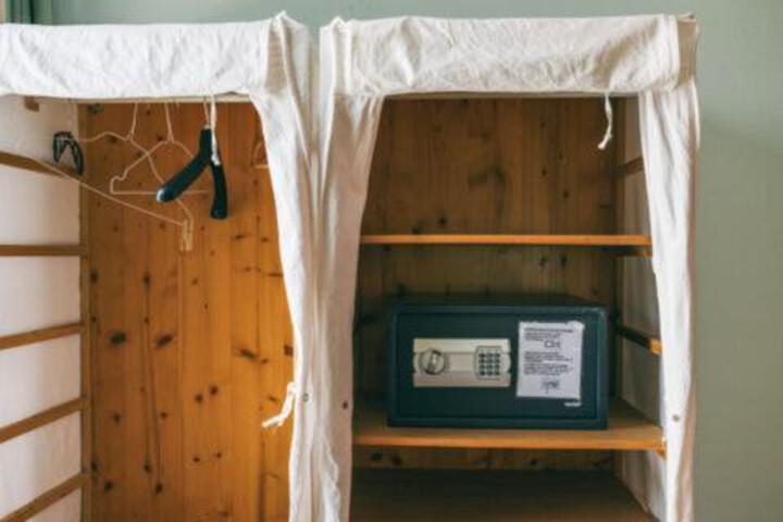 General 7 of 49