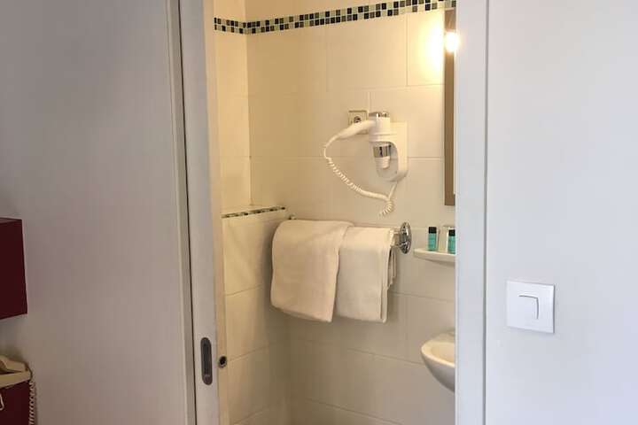 Clean Restrooms
