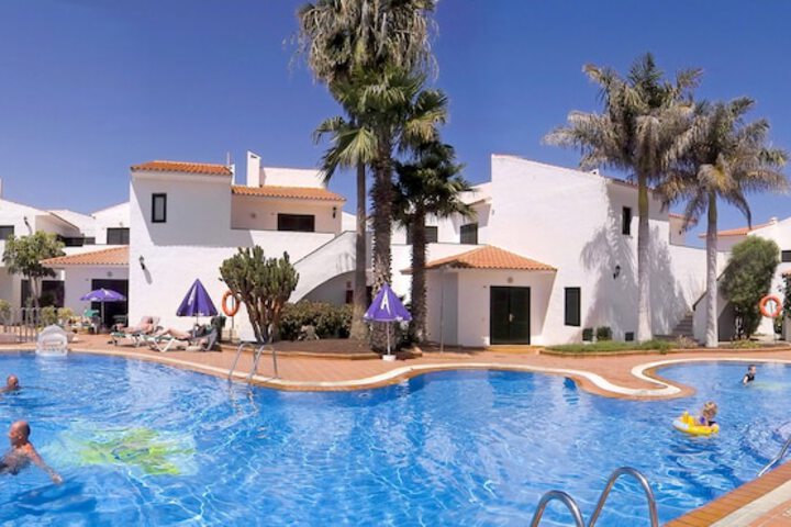 Pools & Facilities