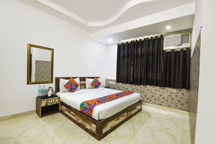 Room 14 of 35