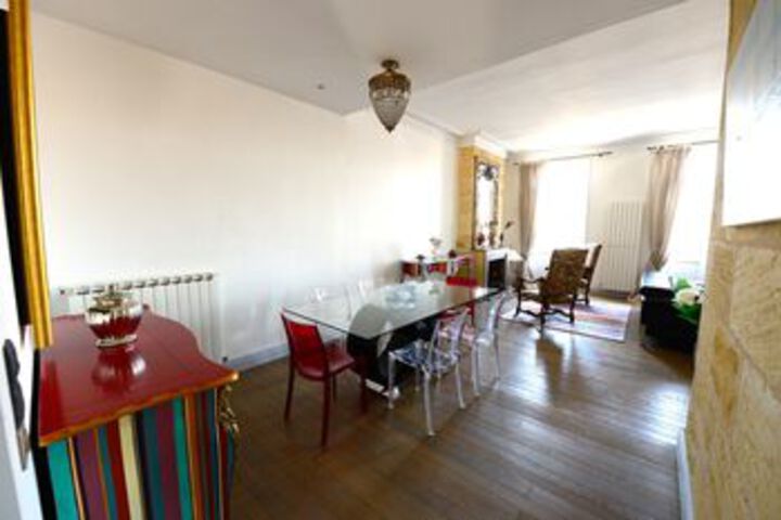 Room 55 of 74