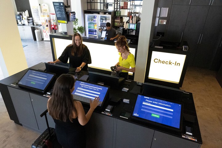 Check-in/check-out kiosk