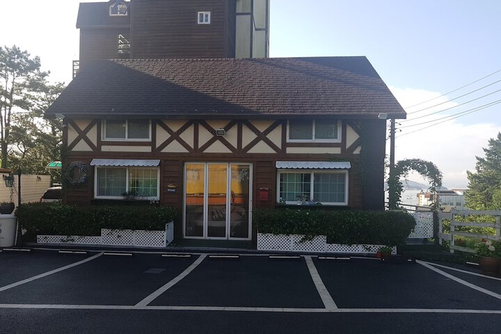 Hotel 69 of 79