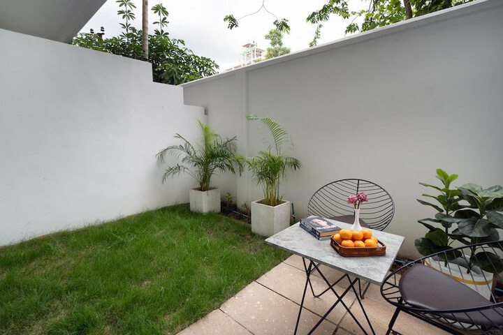 Terrace/Patio 45 of 99