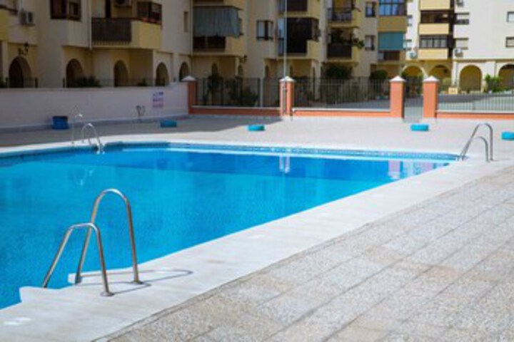 Pool 56 of 157